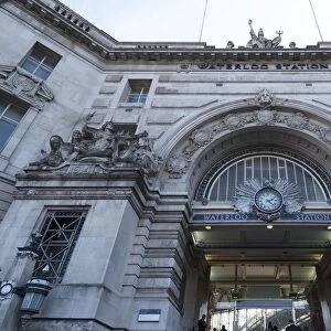 Waterloo Station, London, SE1, England, 16 / 3 / 10. Creator: Ethel Davies; Davies, Ethel