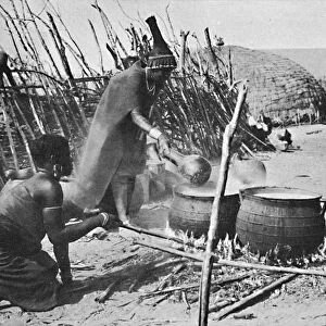 Zulu wives brewing utshwala (beer), Natal, 1912