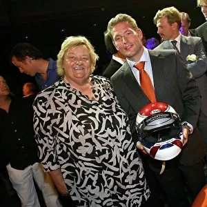 Jos Verstappen, Jan Lammers en Jeroen Bleekemolen tijdens de A1GP Team Nederland teampresentatie te Noordwijk