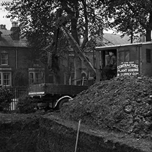 Excavations for air raid shelters at Parkfields Cedars School, Derby. 15th November 1939