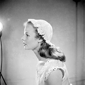 Fashion - Woman. Crochet Cap. July 1952 C3366