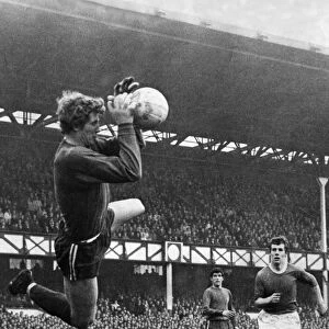 Jimmy Montgomery Sunderland goalkeeper in action during league match against Manchester
