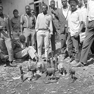 Kenyan Craftsman July 1968 Travel Kenya Nairobi Men