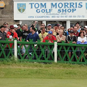Tom Morris Golf Shop And Crowd On 18th Fairway