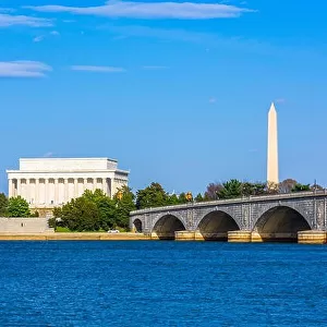 Washington DC, USA skyline on the Potomac River