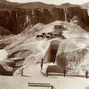 Entrance to the tomb of Pharaoh Tutankhamun with soldiers guarding the monument, Thebes, Valley of the Kings